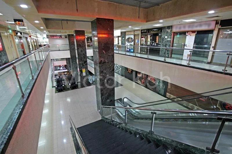 Other Retail for Rent in  Orchard Towers - Image 8